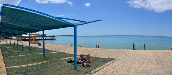 Отдых в Крыму на песчаном пляже в Песчаном